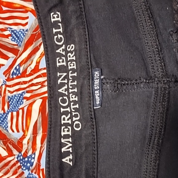 American Eagle Outfitters Women's Black Shorts AEO TWILL X - Picture 3 of 7